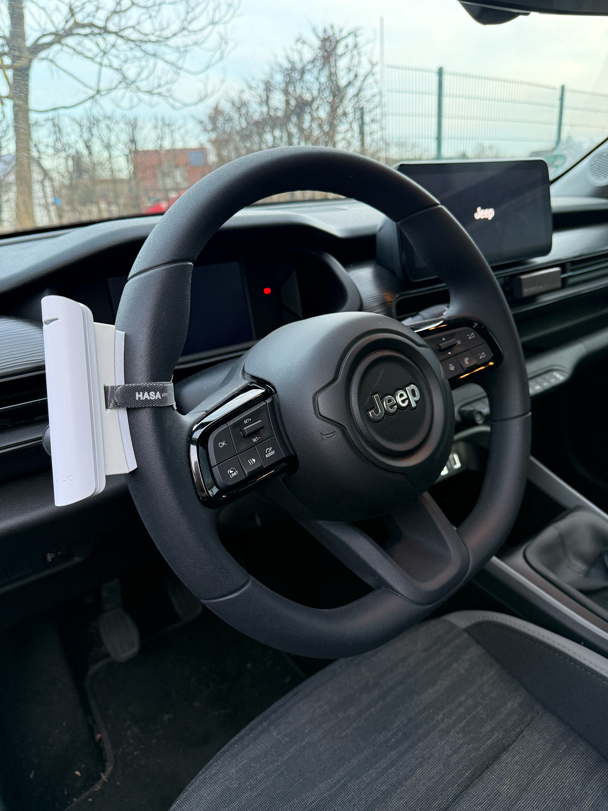 EPS Ajax Car Holder Weiß Detailansicht Bild 6 | EPS