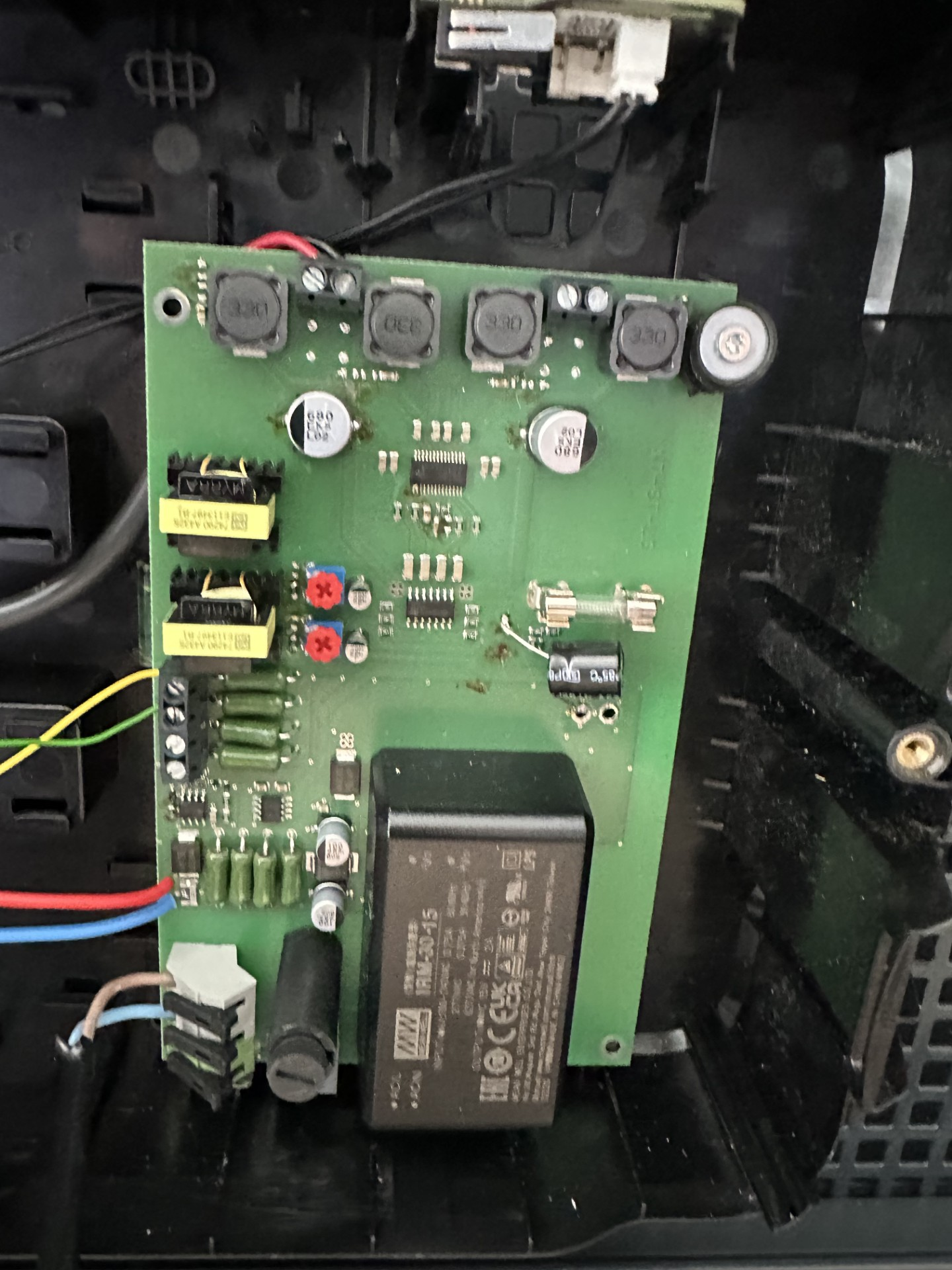 EPS_NT-AV_1_Platine.png NT-AV AX-Booster Verstärkermodul 2 × 15 W mit 230-V-Netzteil