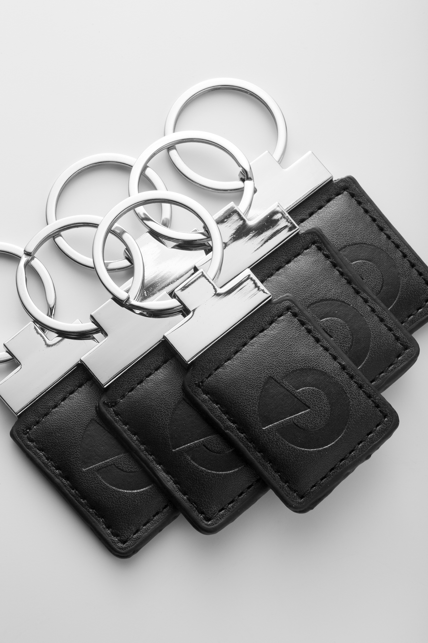 Jablotron JA-194J-RE RFID Lederanhänger - rot Detailansicht Bild 2 | EPS