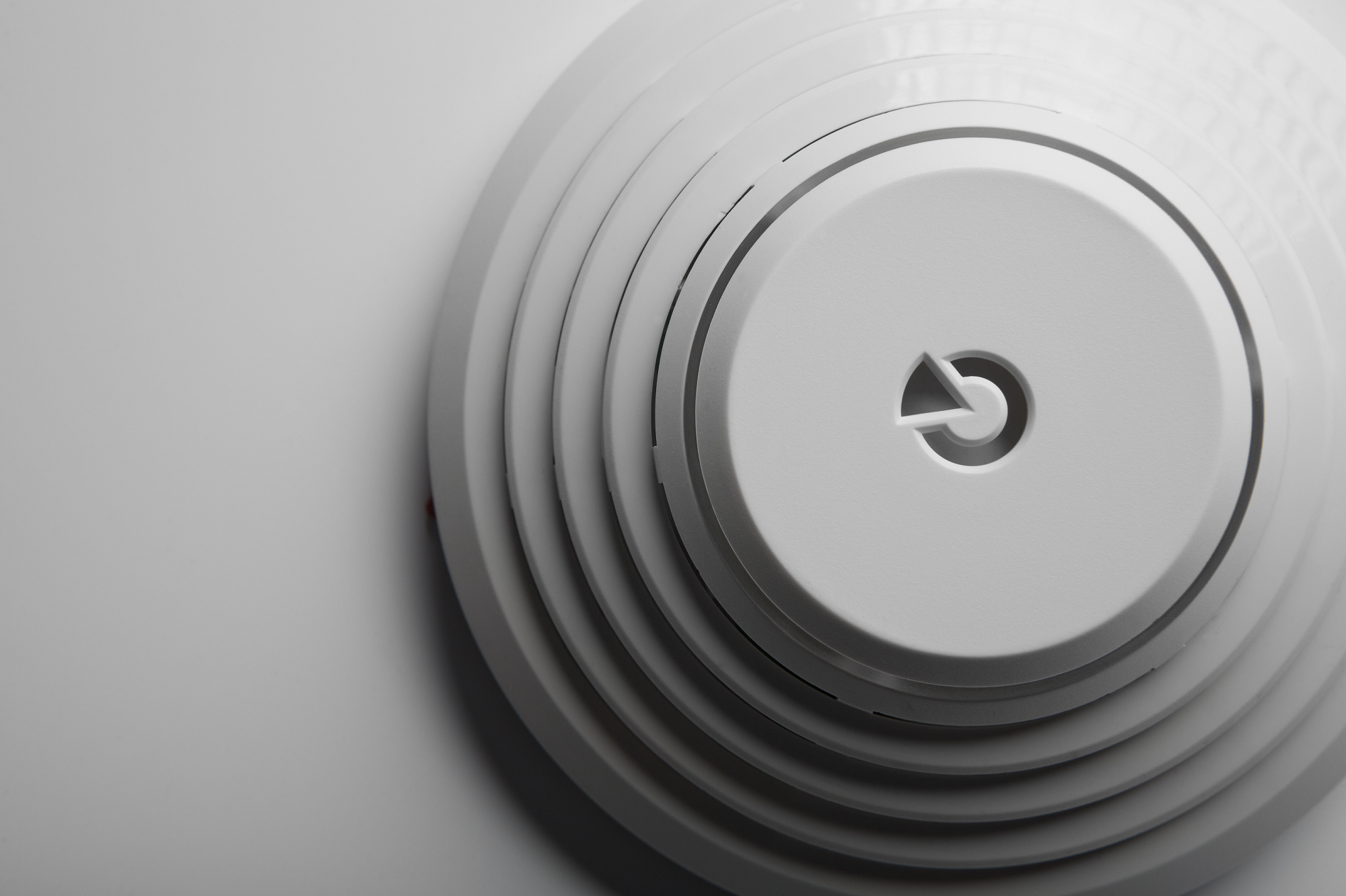 Jablotron JA-151ST Drahtloser kombinierter Rauch- und Hitzemelder mit eingebauter Sirene Jablotron JA-151ST Drahtloser kombinierter Rauch- und Hitzemelder mit eingebauter Sirene Detailansicht Bild 2 | EPS