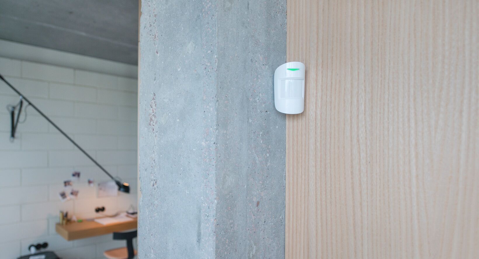 Ajax MotionProtect Plus Weiß Ajax MotionProtect Plus Weiß Detailansicht Bild 3 | EPS